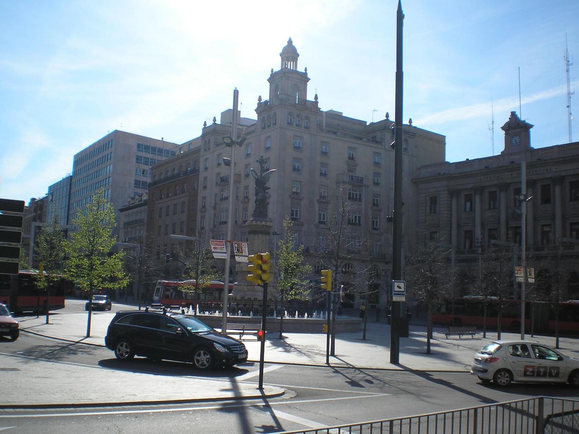 Apartamentos Plaza Espana Deluxe Saragozza Esterno foto